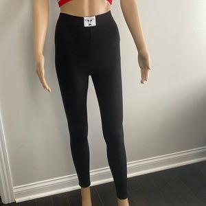 New Zara Yale University Leggings